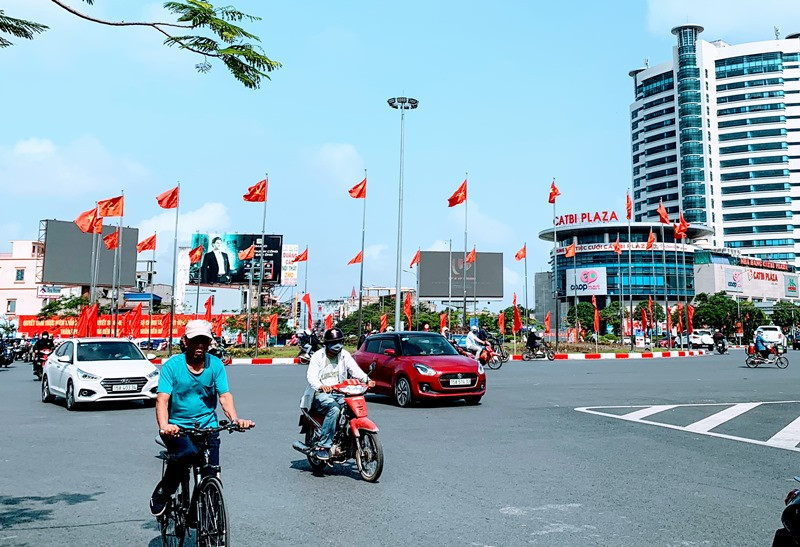 Phòng, chống dịch tốt, các hoạt động của TP Hải Phòng đã trở lại trạng thái bình thường mới (Ảnh: Ngô Quang Dũng). Bài 5: Kiên định thực hiện hiệu quả mục tiêu kép -0