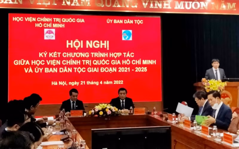 Quang cảnh hội nghị.