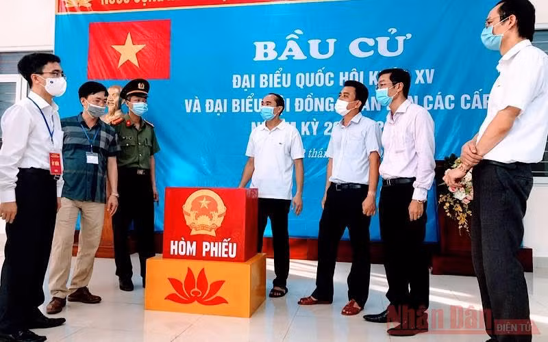 Huyện đảo Bạch Long Vĩ (Hải Phòng) đạt 100% cử tri đi bầu cử -0