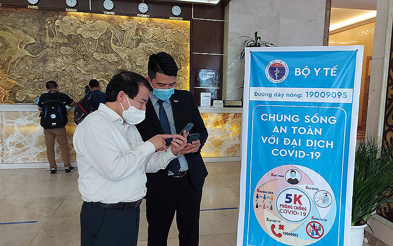 Phó Tổng cục trưởng Hà Văn Siêu kiểm tra tại Thanh Hóa (Ảnh: TCDL) Tăng cường chủ động phòng, chống dịch tại các điểm du lịch -0