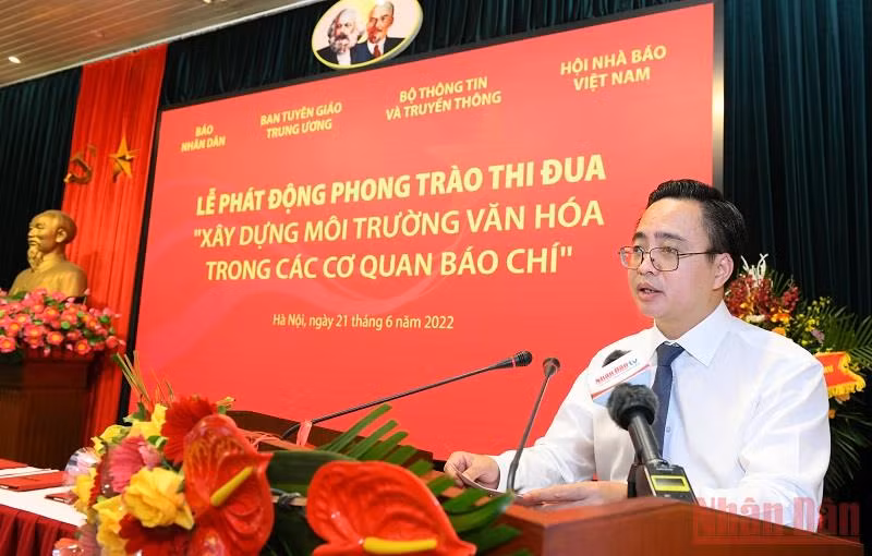 Phát động phong trào thi đua “Xây dựng môi trường văn hóa trong các cơ quan báo chí” -0
