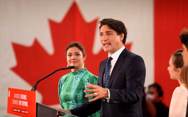 Thủ tướng Trudeau phát biểu trước người ủng hộ đảng Tự do tại Montreal, Quebec, Canada, ngày 21/9. (Ảnh: Reuters)