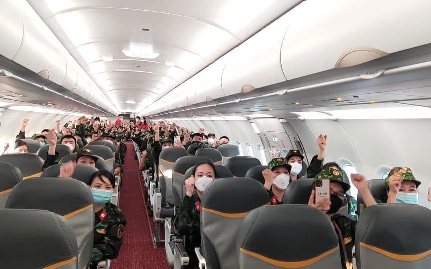 202 cán bộ, bác sĩ Bệnh viện 108 lên đường hỗ trợ miền nam chống dịch ảnh 3 Bệnh viện Trung ương Quân đội 108 lên đường chi viện miền nam chống dịch -0