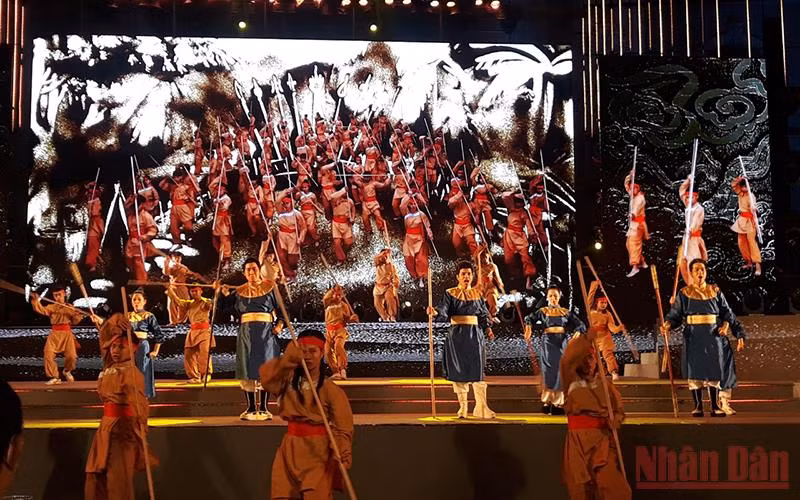 Chương trình “Vang mãi hào khí Tây Sơn” kỷ niệm 233 năm chiến thắng Ngọc Hồi- Đống Đa lịch sử -0