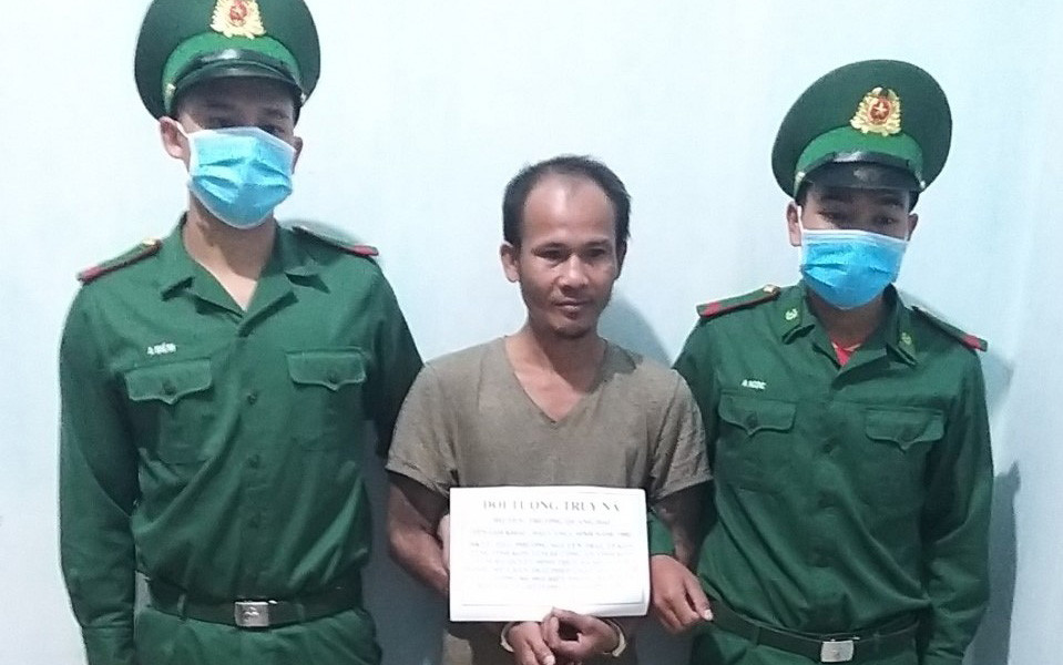 Đối tượng Trần Quang Đại bị lực lượng Bộ đội Biên phòng tỉnh Kon Tum bắt giữ.