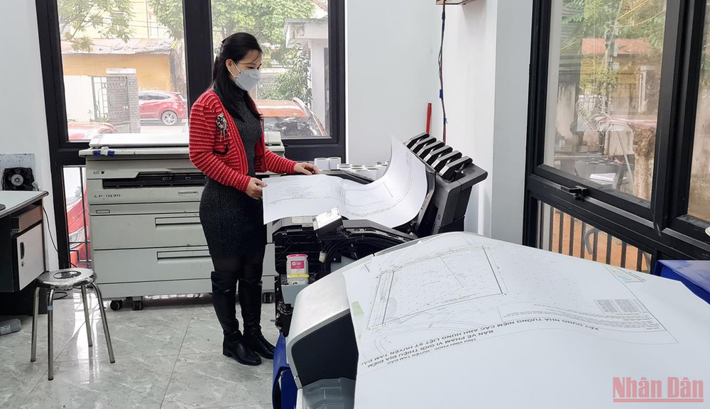Viện đầu tư máy móc, thiết bị in ấn chuyên dụng. (Ảnh: HỒNG HÀ) Hiệu quả từ đổi mới cơ chế quản lý tại Viện Quy hoạch xây dựng Vĩnh Phúc -0