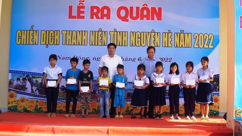 Nhiều hoạt động tình nguyện hè của tuổi trẻ Thừa Thiên Huế -0