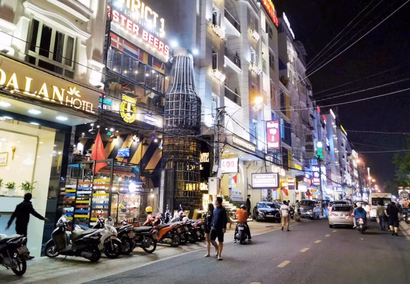 Lâm Đồng cho phép một số dịch vụ hoạt động trở lại gắn với phòng, chống dịch trong trạng thái bình thường mới.