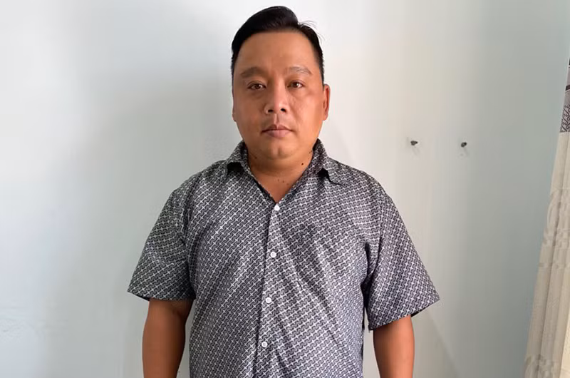 Đối tượng Lý Quang Thái giả mạo cán bộ Bộ Công an. (Ảnh: Công an TP Long Xuyên cung cấp)