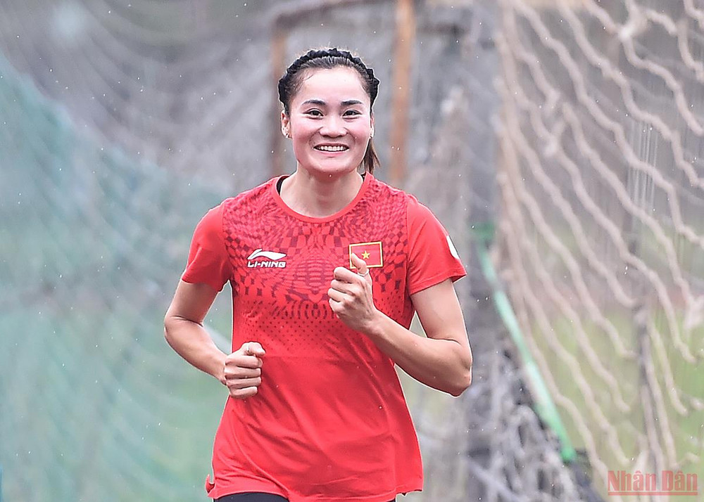 Ngoài ra, đây còn là bước đệm để Quách Thị Lan kỳ vọng vào mục tiêu bảo vệ được tấm huy chương vàng chạy 400m rào từng giành được ở ASIAD năm 2018 tại Indonesia. Trọng trách môn Thể thao nữ hoàng -0