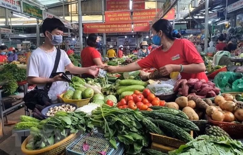 Bảo đảm cung ứng hàng hóa cho các tỉnh phía nam.