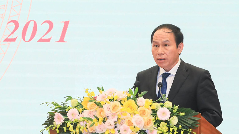 Ông Lê Tiến Châu, Ủy viên Trung ương Đảng, Phó Chủ tịch - Tổng thư ký Ủy ban Trung ương Mặt trận Tổ quốc Việt Nam. (Ảnh: Quang Vinh) Vinh danh 76 công trình, giải pháp tiêu biểu trong Sách vàng sáng tạo 2021 -0