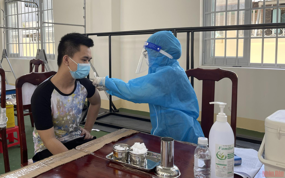 Kiên Giang đang tăng tốc tiêm vaccine. Số ca mắc Covid-19 tại Kiên Giang tăng mạnh -0