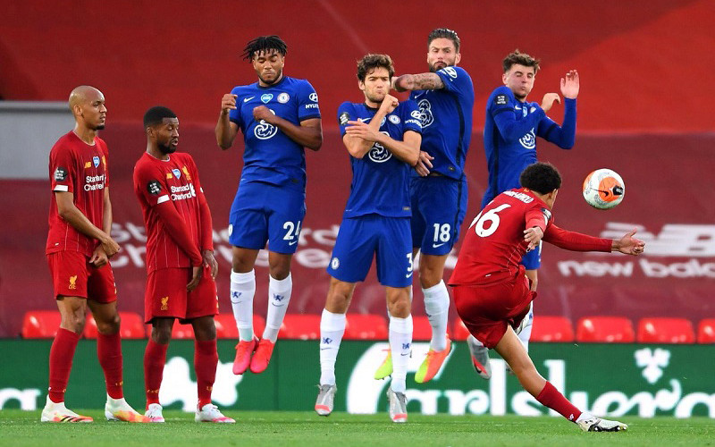 Sau trận thua Liverpool ở vòng 37, Chelsea cần thêm tối thiểu 1 điểm để chắc suất trong Top 4 khi Premier League hạ màn. (Ảnh: Premier League) Kịch tính lượt trận hạ màn giải Ngoại hạng Anh -0