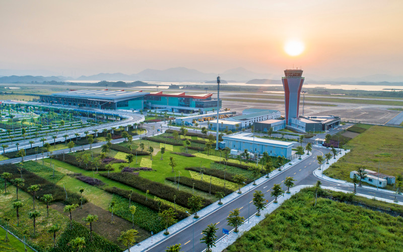 Toàn cảnh sân bay Vân Đồn. Tỉnh Quảng Ninh, Sun Group và Vietnam Airlines hợp tác thúc đẩy du lịch -0