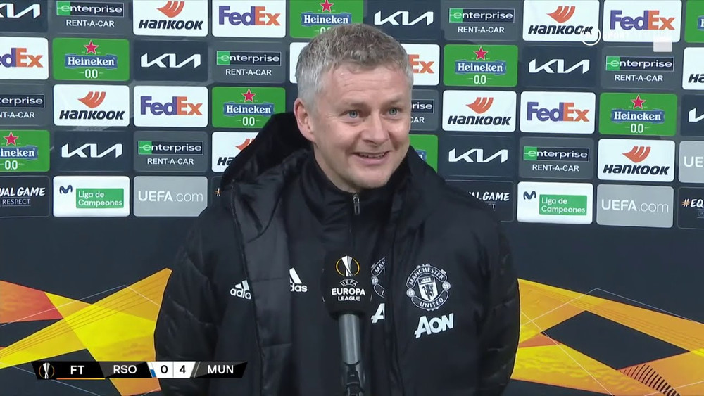 HLV Ole Gunnar Solskjaer chia sẻ cùng báo giới. Real Sociedad 0-4 MU: Quỷ đỏ ca khúc khải hoàn -0