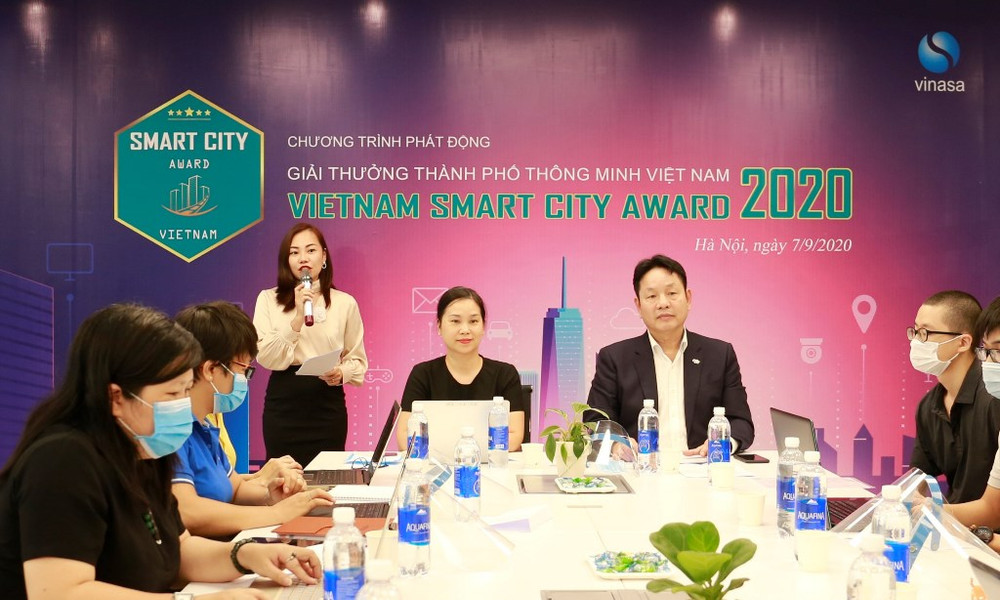 Họp báo trực tuyến phát động Giải thưởng Thành phố thông minh Việt Nam 2020.