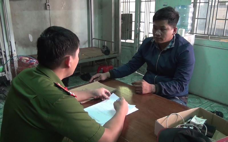 Đối tượng Thành tại cơ quan Công an.