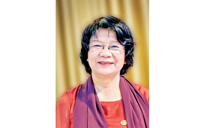 Thơ Đoàn Thị Lam Luyến