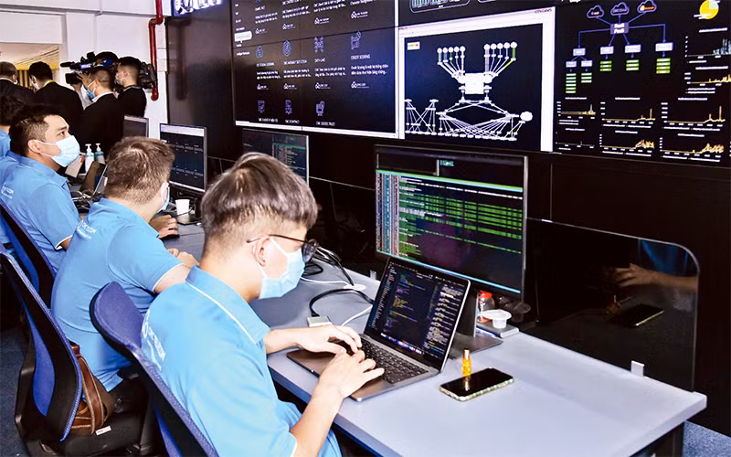Vận hành hệ thống điều hành Hệ sinh thái CMC Cloud tại Tập đoàn Công nghệ CMC. (Ảnh minh họa: Ðăng Anh)