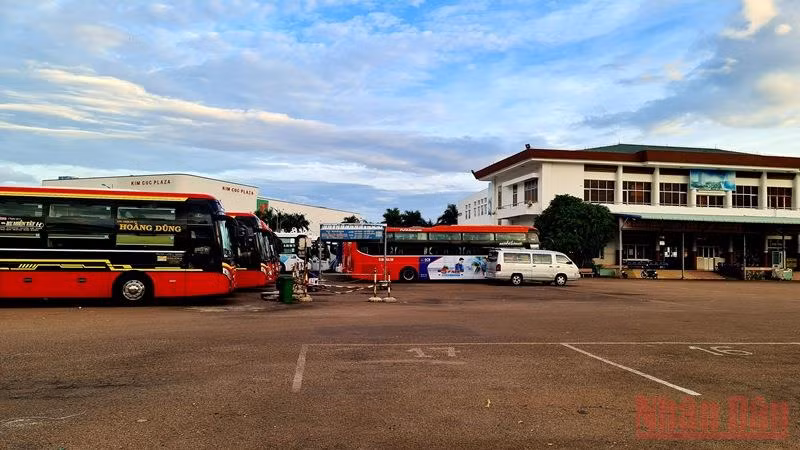 Thành phố Quy Nhơn trong ngày đầu bình thường mới -0