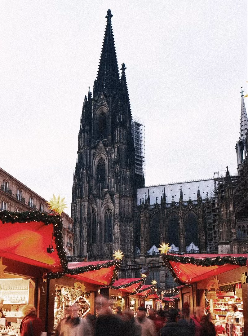 10 khu chợ Giáng sinh huyền diệu ở châu Âu mở cửa trở lại -0