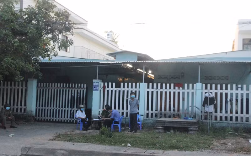 Khu nhà trọ xảy ra sự việc.