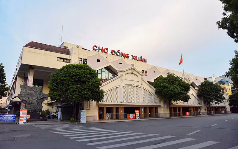 Hà Nội, tháng ngày trầm tư -0