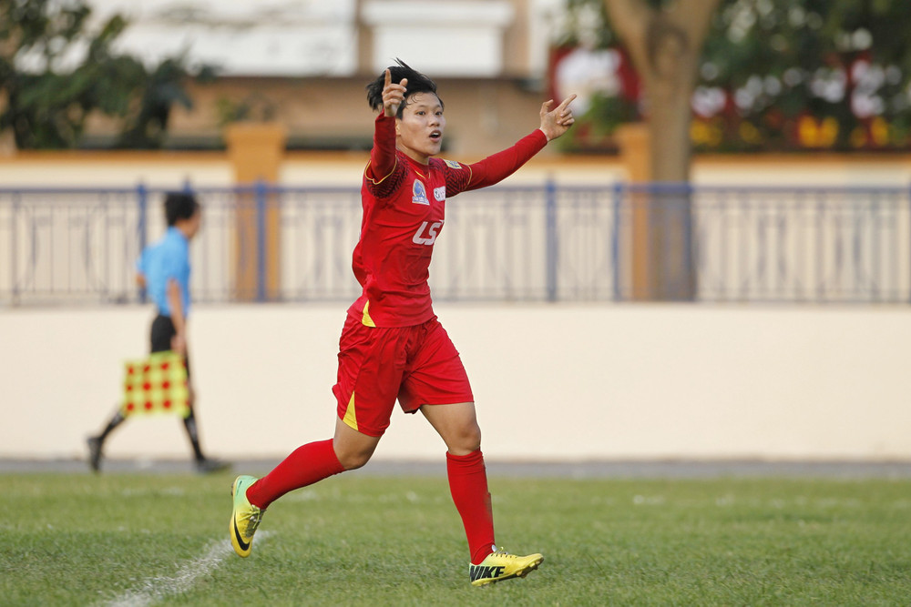 Trần Thị Thu Thảo (6) ghi bàn thắng giúp TP Hồ Chí Minh I giành tấm vé vào chung kết. (Ảnh: VFF) TP Hồ Chí Minh I nhọc nhằn vào chung kết -0