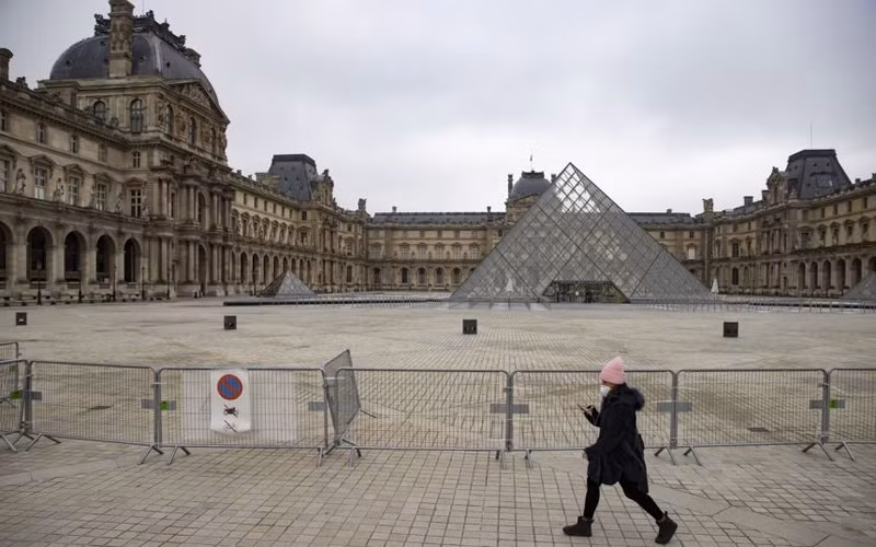 Bảo tàng Louvre tận dụng “thời cơ vàng” đóng cửa vì Covid-19