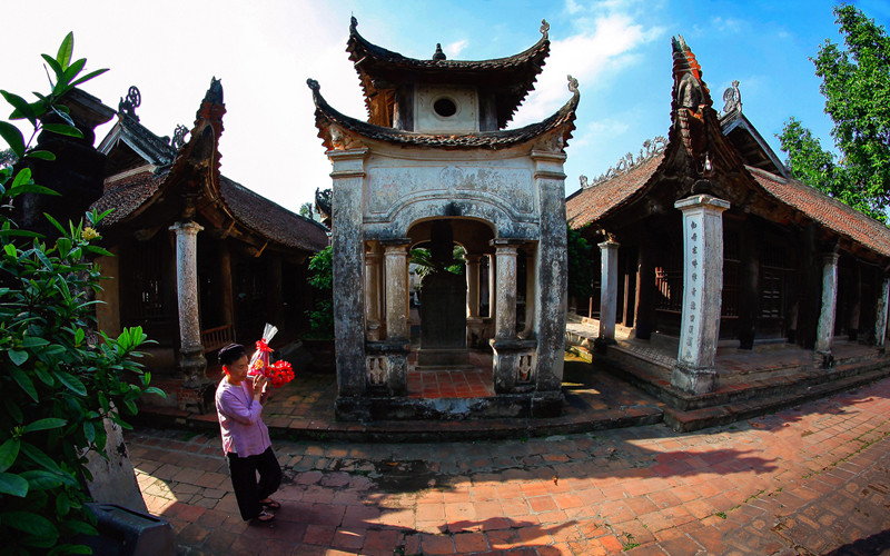 Làng cổ Hùng Lô vẫn lưu giữ những giá trị văn hóa và di sản cổ xưa (Ảnh: myphutho.vn) 5 địa điểm du lịch khi đến Phú Thọ -0