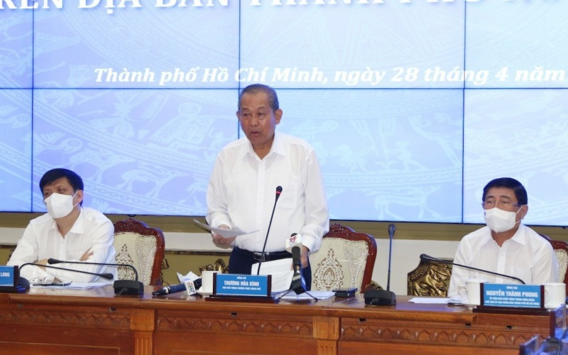 Phó Thủ tướng Thường trực Trương Hòa Bình phát biểu tại buổi làm việc. TP Hồ Chí Minh sẵn sàng chi viện cho các tỉnh biên giới tây nam phòng, chống dịch Covid-19 -0