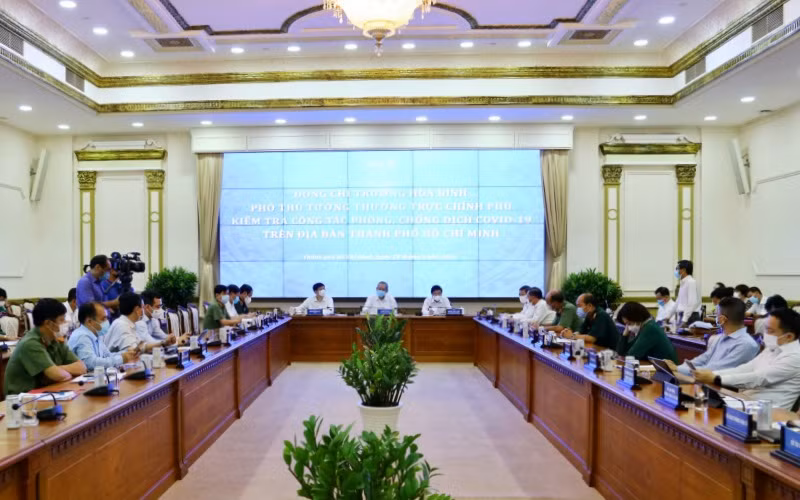 Toàn cảnh cuộc họp.