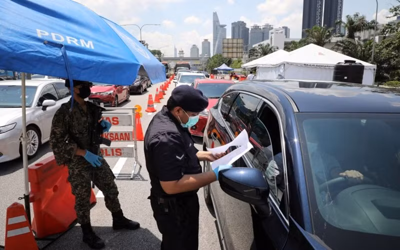Lệnh kiểm soát di chuyển sẽ có hiệu lực từ ngày 11-5. (Ảnh: Reuters)