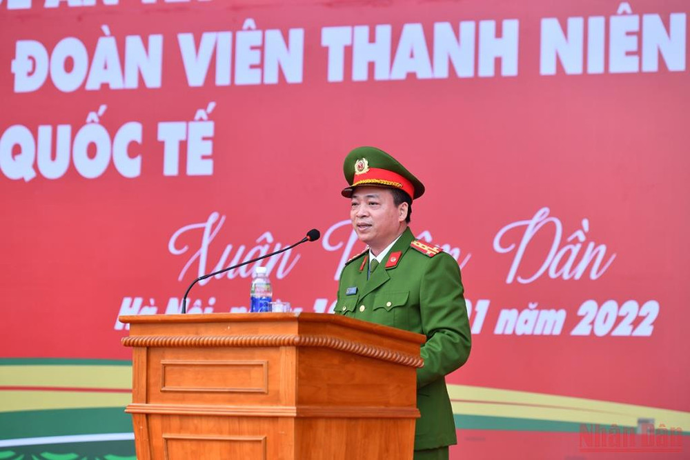 Những chuyến xe yêu thương hỗ trợ sinh viên về quê ăn Tết ảnh 6 Những chuyến xe yêu thương hỗ trợ sinh viên về quê ăn Tết -0