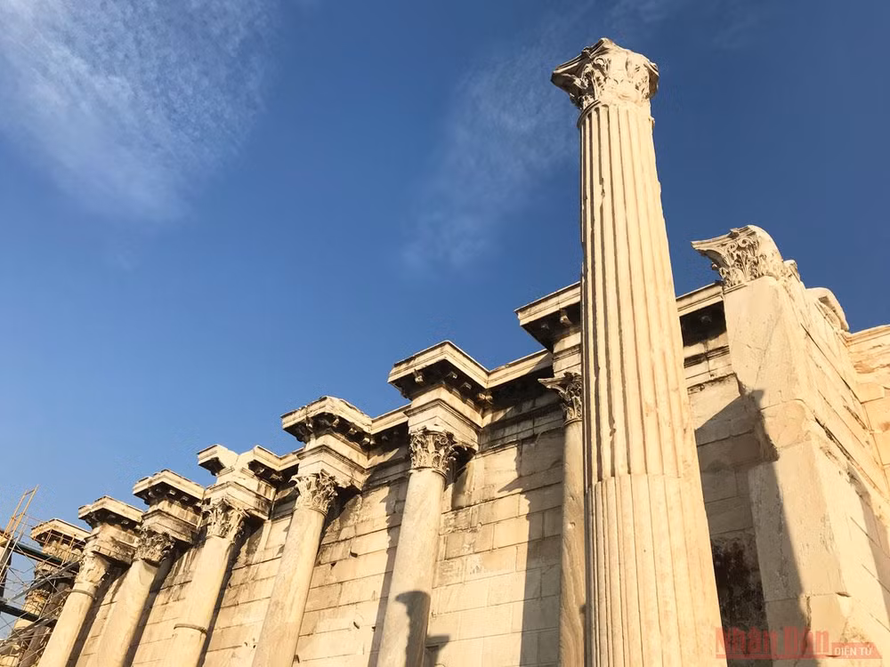 Kỳ 1: Nơi những vị thần vẫn ngự trị trên đỉnh thiêng -1