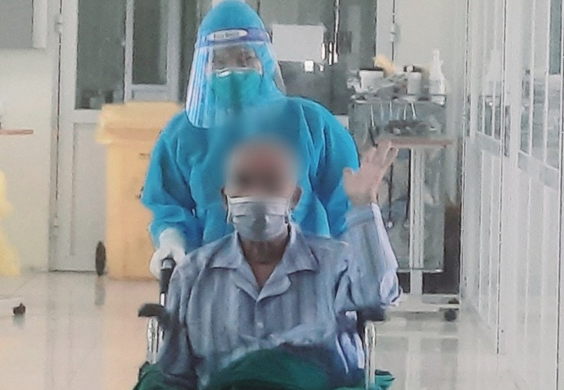 Thêm một bệnh nhân nguy kịch được xuất viện