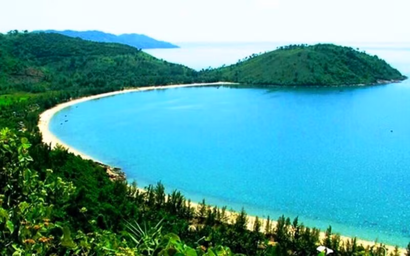 Tạo điểm nhấn kiến trúc cho khu phức hợp du lịch và nghỉ dưỡng Làng Vân -0