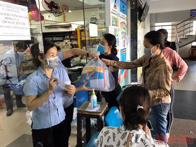 Đà Nẵng bảo đảm sách giáo khoa, đồ dùng học tập cho học sinh -0