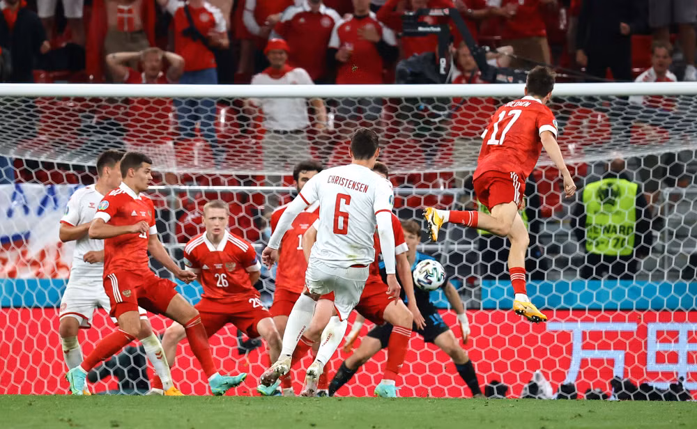 Bỉ toàn thắng vượt qua vòng bảng, Đan Mạch lách qua khe cửa hẹp -0