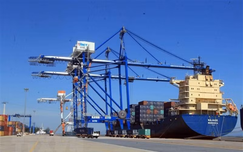 Container hàng hóa tại cảng Hải Phòng. (Ảnh: TTXVN)