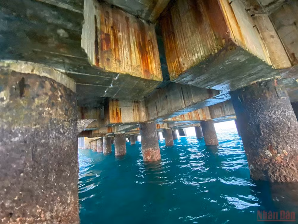 Quảng Ngãi: Khai thác thử nghiệm cảng Bến Đình ở huyện đảo Lý Sơn -6