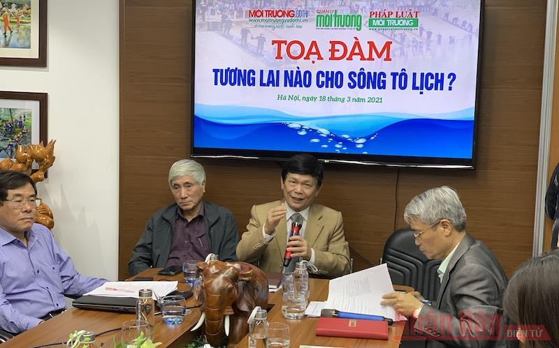 GS,TS Trần Đức Hạ phát biểu tại tọa đàm. toa_dam_song_to_lich_2-1616060320575.jpg