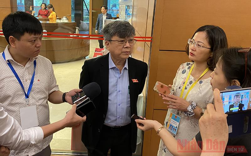 Đại biểu Trương Trọng Nghĩa (TP Hồ Chí Minh). Ảnh: TRỊNH DŨNG. Vụ phát hiện phòng “bay lắc” trong bệnh viện: Cần làm rõ trách nhiệm, xử lý những người liên đới -0