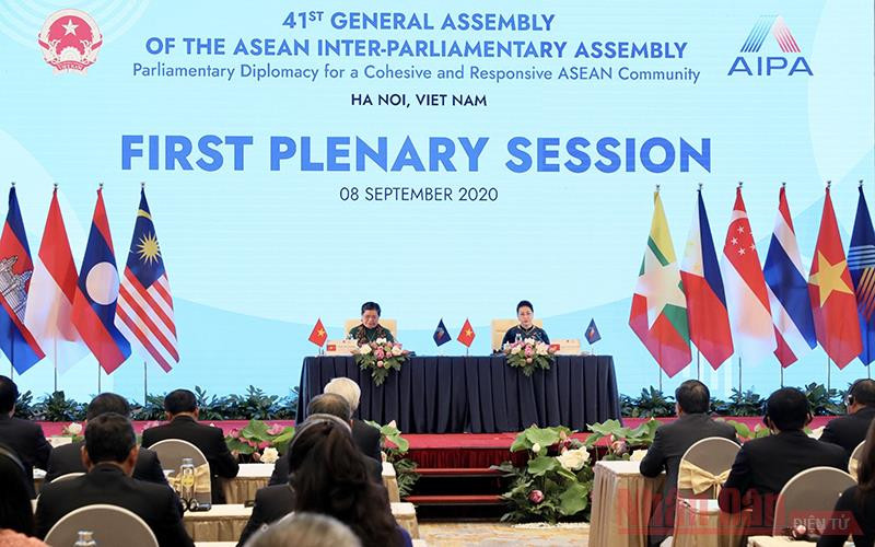 Quang cảnh Phiên toàn thể thứ nhất Đại hội đồng AIPA 41. Ảnh: DUY LINH