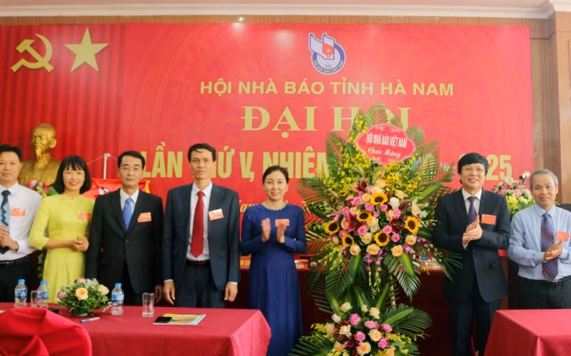 Đại hội Hội Nhà báo tỉnh Hà Nam lần thứ V -0