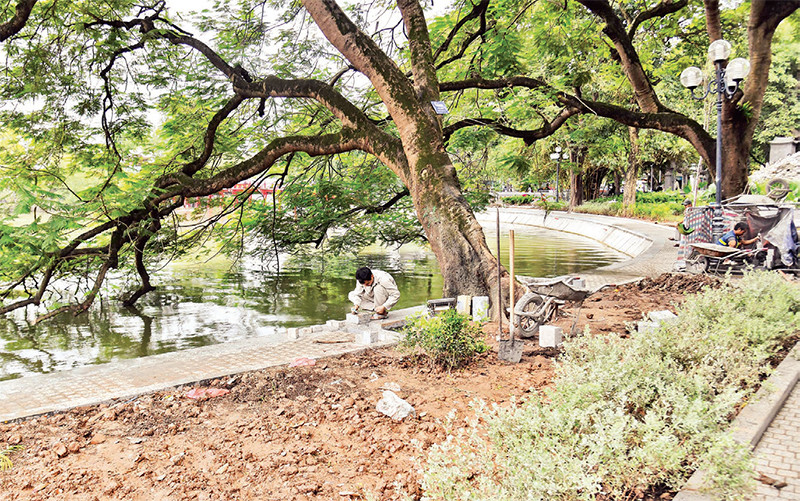 Khẩn trương hoàn thành dự án cải tạo, chỉnh trang hạ tầng hồ Hoàn Kiếm ảnh 2 Khẩn trương hoàn thành dự án cải tạo, chỉnh trang hạ tầng hồ Hoàn Kiếm -1