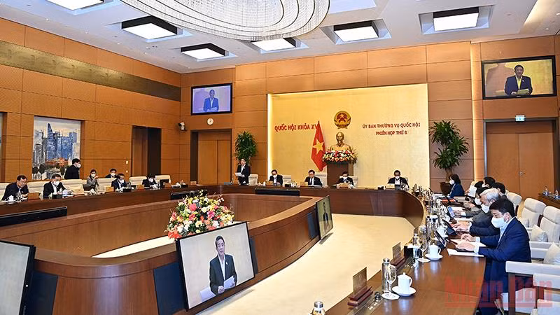 Phiên họp Ủy ban Thường vụ Quốc hội cho ý kiến đối với dự thảo Nghị quyết thí điểm một số cơ chế, chính sách đặc thù phát triển thành phố Cần Thơ.