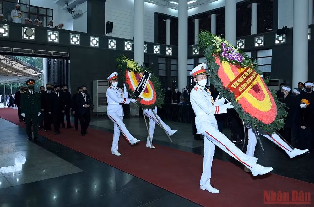 Cử hành trọng thể lễ tang đồng chí Nguyễn Côn -0