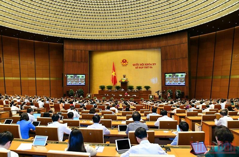 Quang cảnh phiên chất vấn và trả lời chất vấn sáng 9/6. (Ảnh: LINH NGUYÊN) Điều hành chủ động, linh hoạt, đồng bộ các công cụ chính sách tiền tệ để kiểm soát lạm phát -0